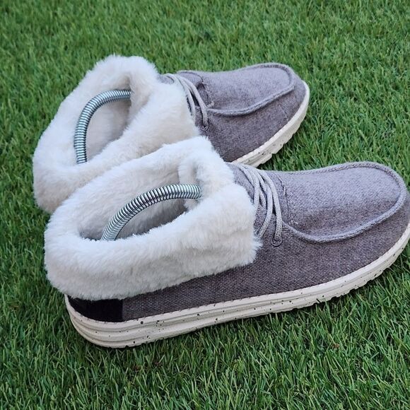 HEY DUDE BRITT - Womens Slip On - SIZE 9 - Picture 4 of 9